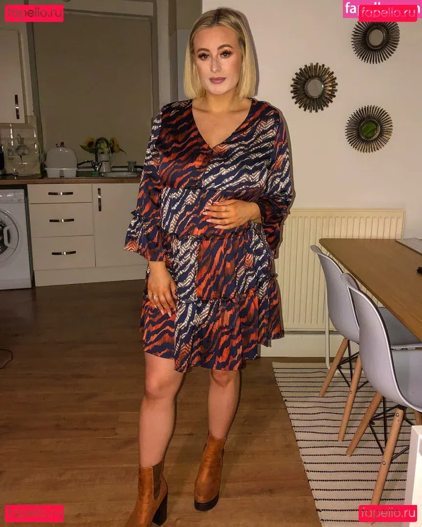 Bewbimiya Onlyfans Photo Gallery 