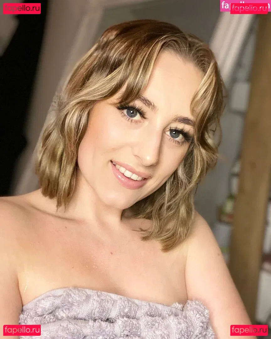 Bewbimiya Onlyfans Photo Gallery 