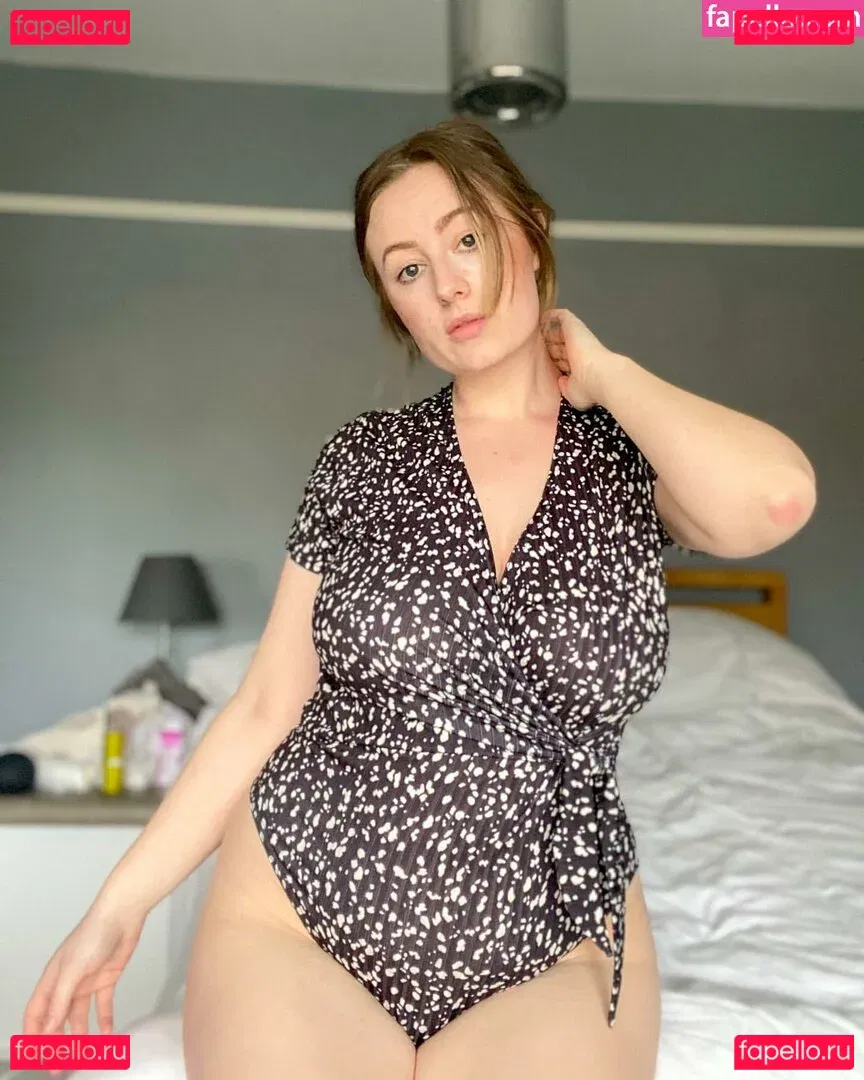 Bewbimiya Onlyfans Photo Gallery 