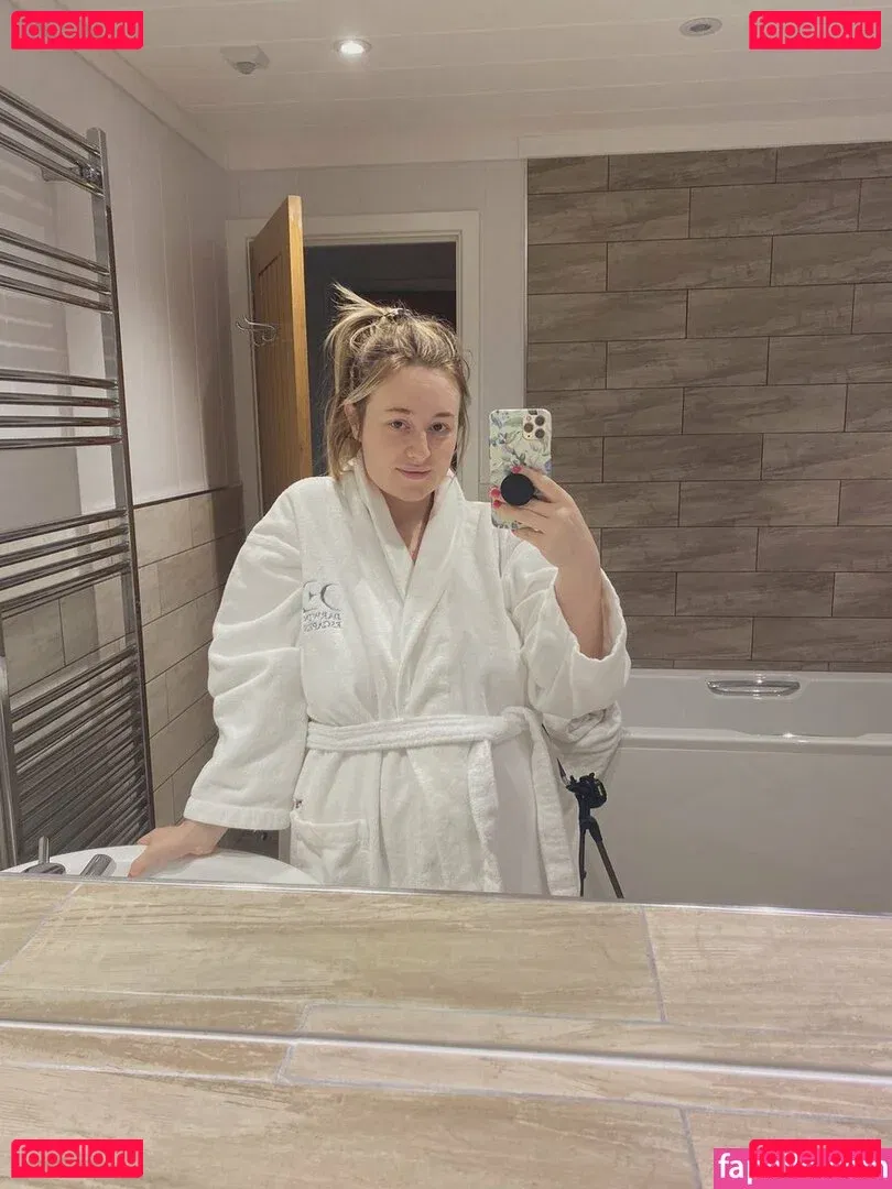 Bewbimiya Onlyfans Photo Gallery 