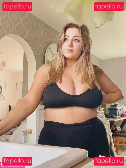 Bewbimiya Onlyfans Photo Gallery 