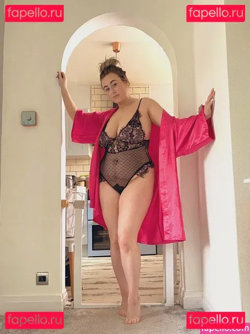 Bewbimiya Onlyfans Photo Gallery 