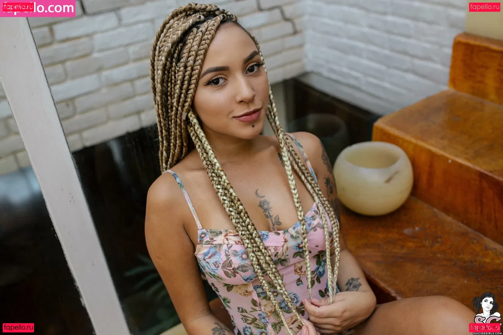 SG Natth Onlyfans Photo Gallery 