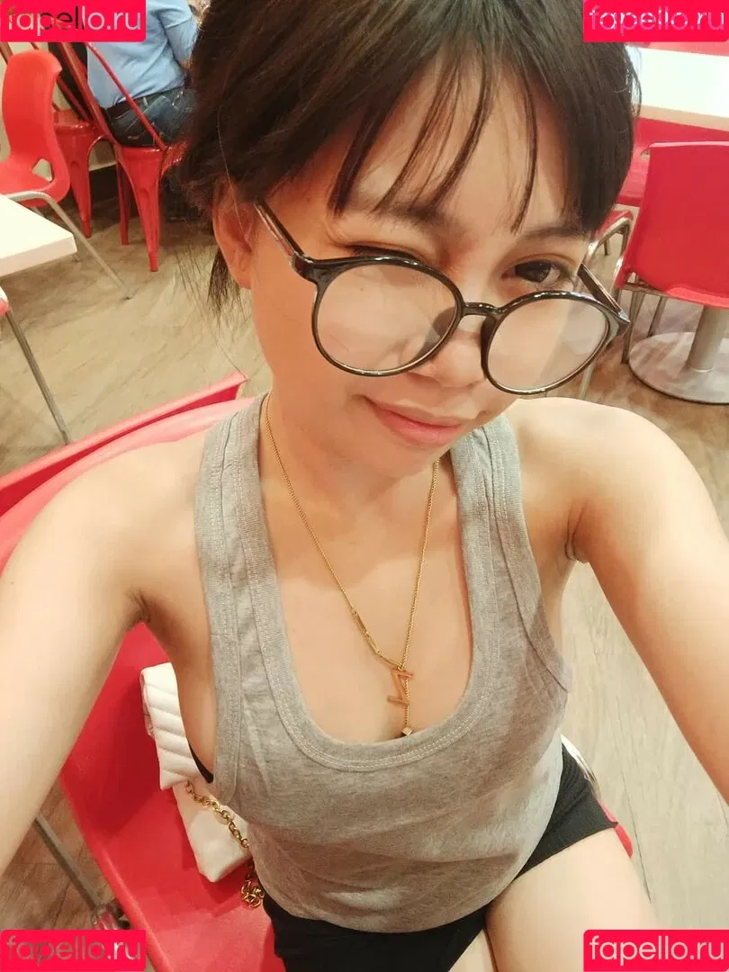 Eilie Vy Onlyfans Photo Gallery 
