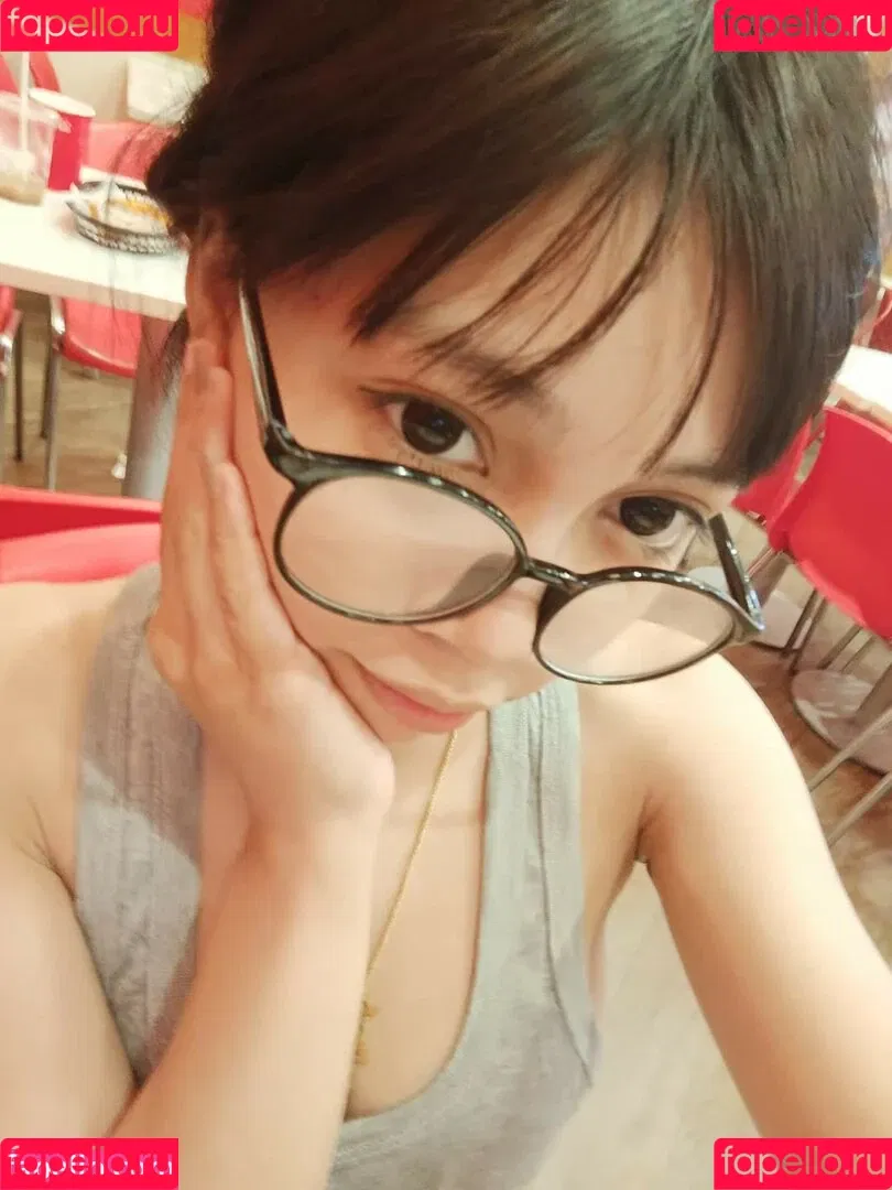 Eilie Vy Onlyfans Photo Gallery 