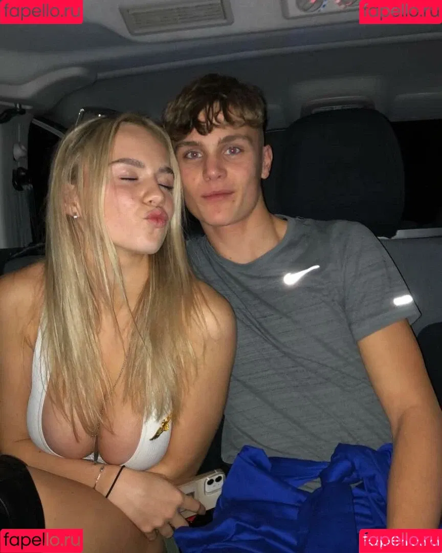 Gabriella Davies Onlyfans Photo Gallery 