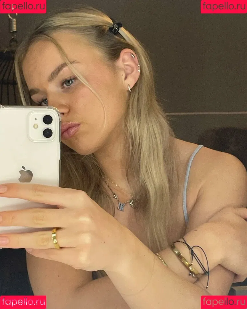 Gabriella Davies Onlyfans Photo Gallery 