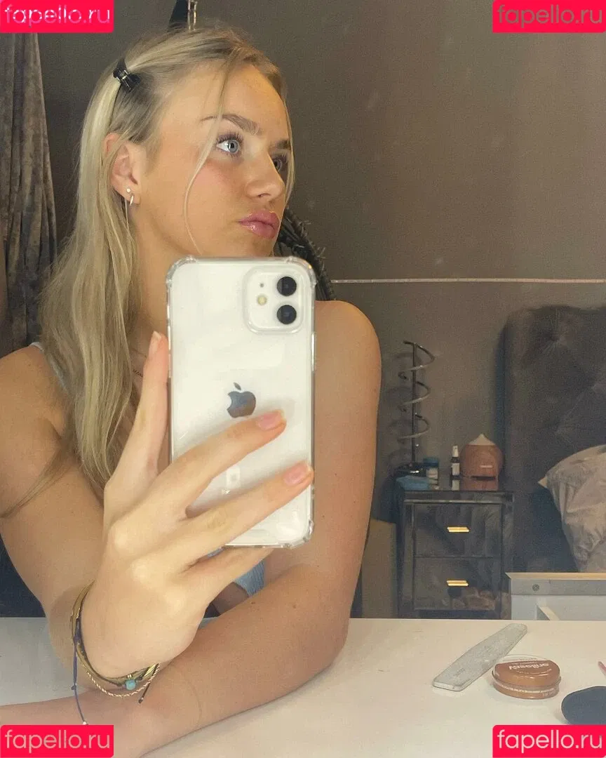 Gabriella Davies Onlyfans Photo Gallery 