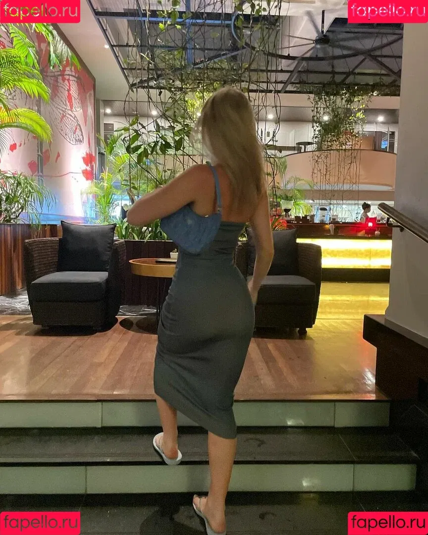 Gabriella Davies Onlyfans Photo Gallery 