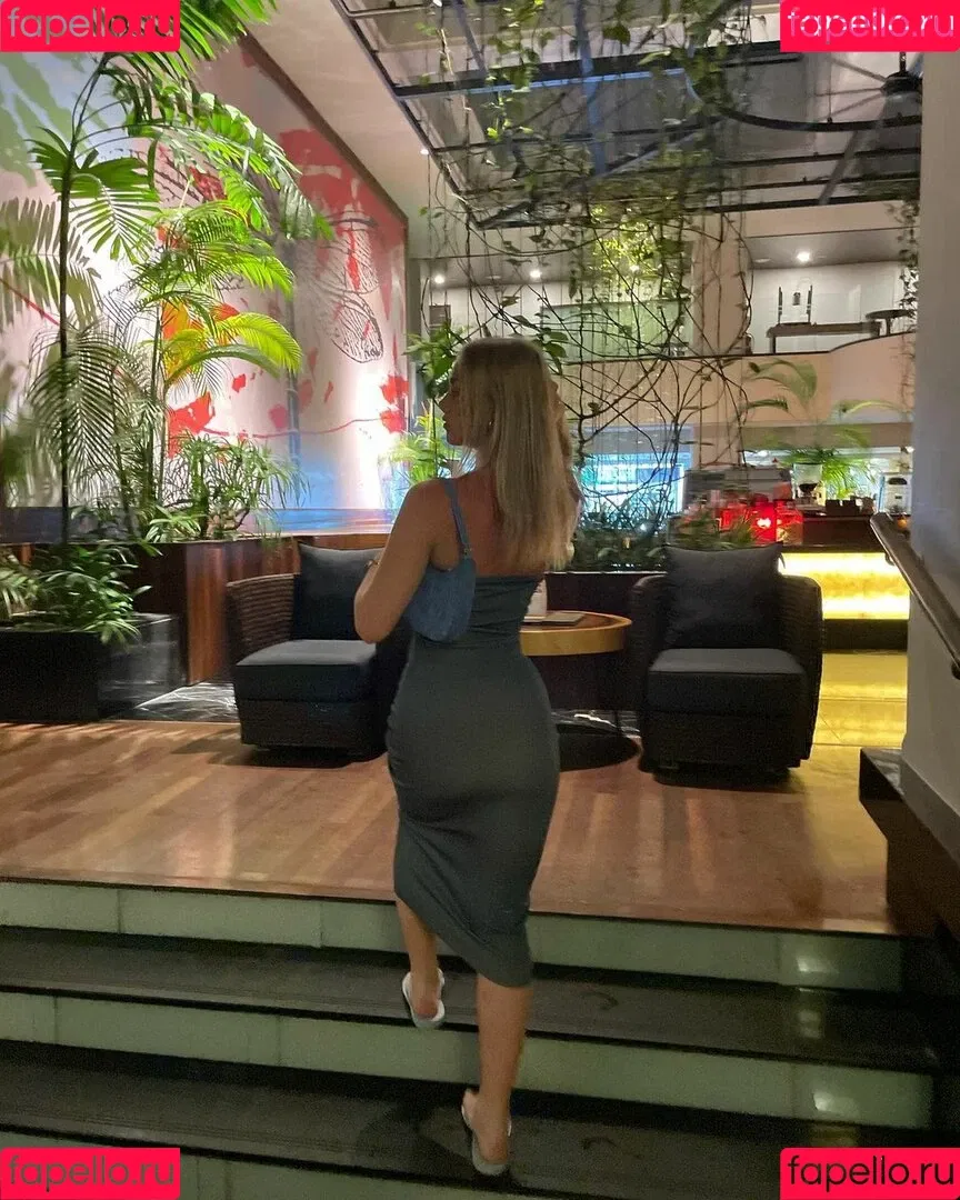 Gabriella Davies Onlyfans Photo Gallery 