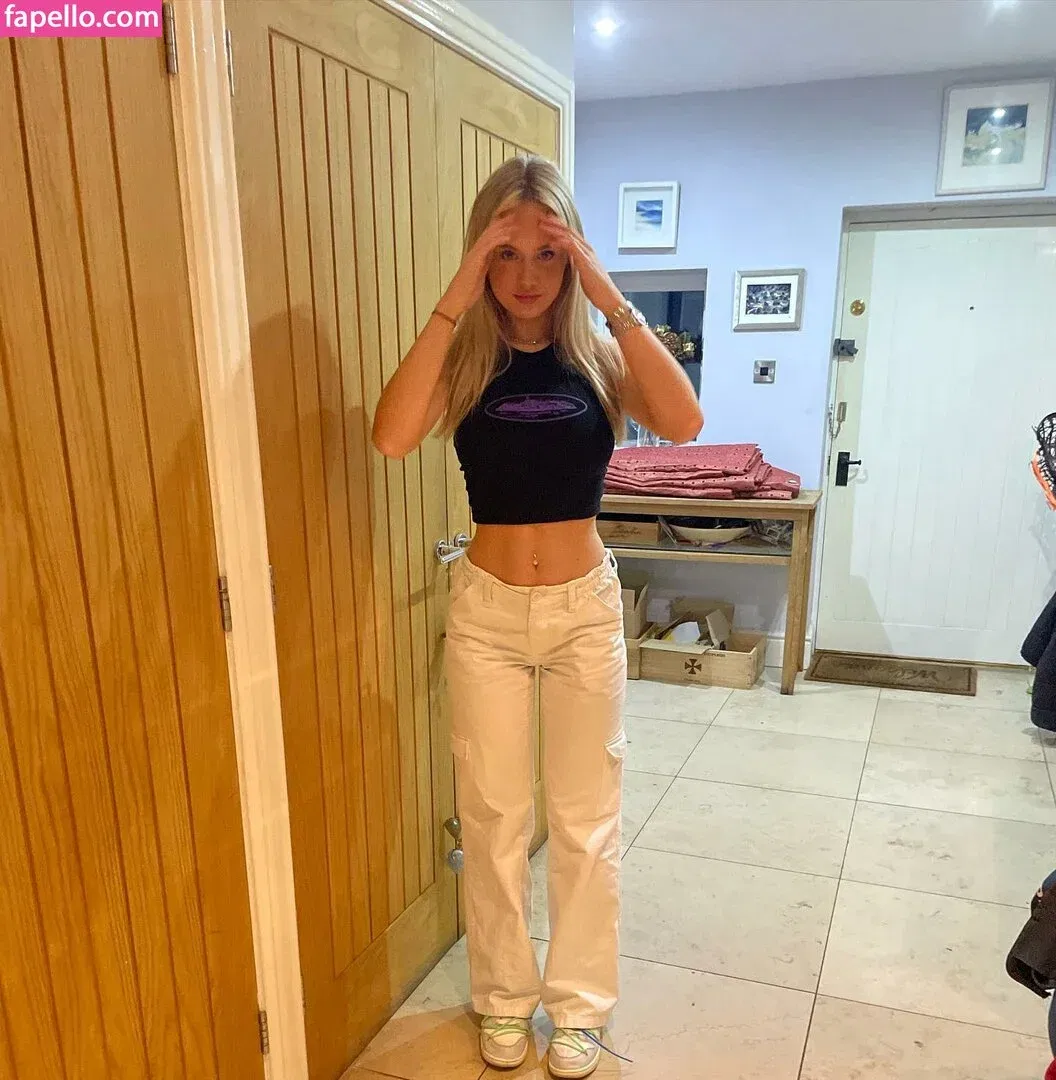 Gabriella Davies Onlyfans Photo Gallery 