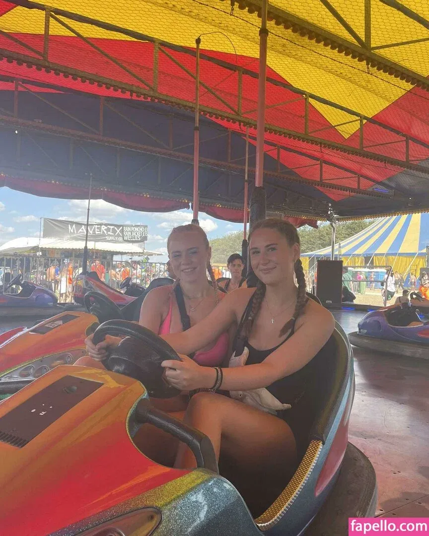 Gabriella Davies Onlyfans Photo Gallery 