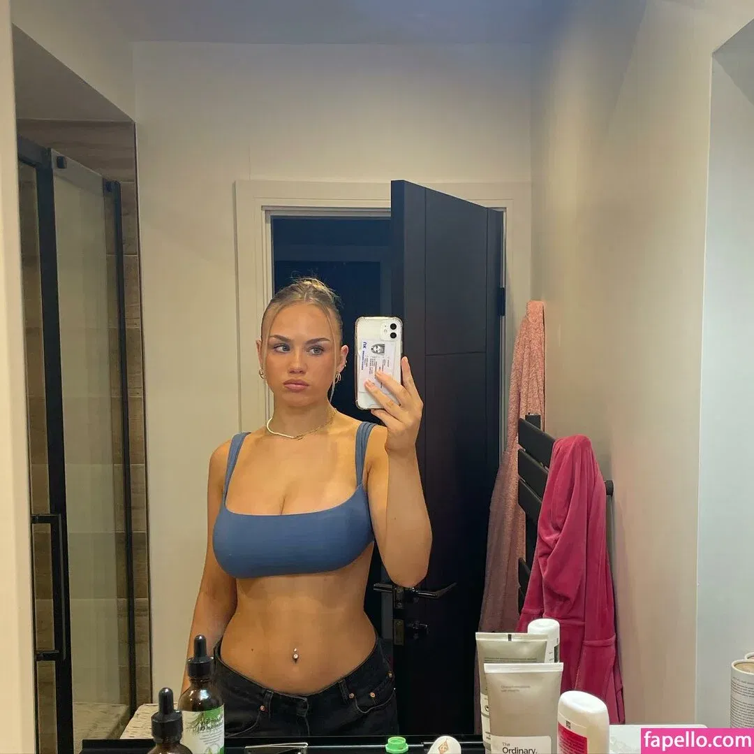 Gabriella Davies Onlyfans Photo Gallery 