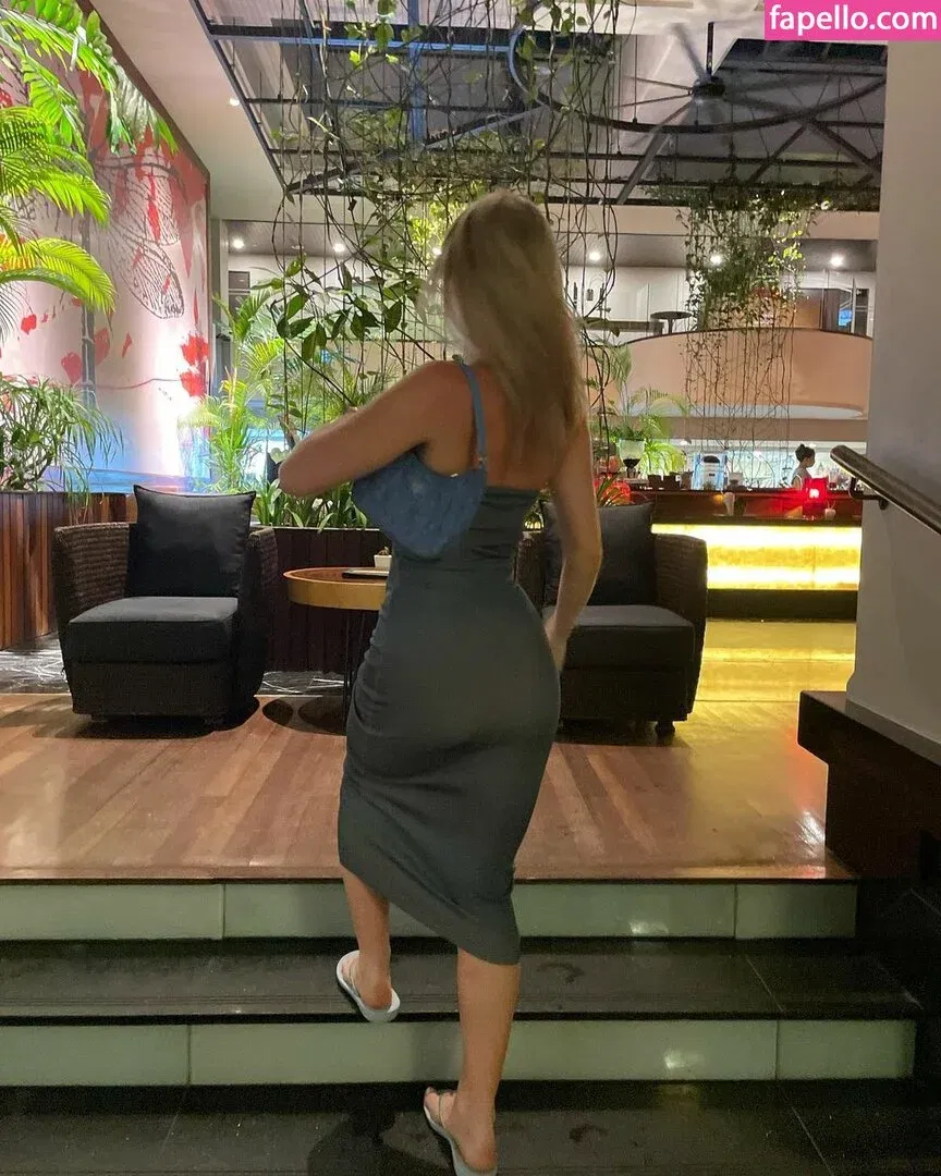 Gabriella Davies Onlyfans Photo Gallery 