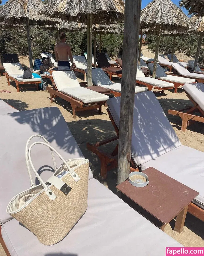 Gabriella Davies Onlyfans Photo Gallery 