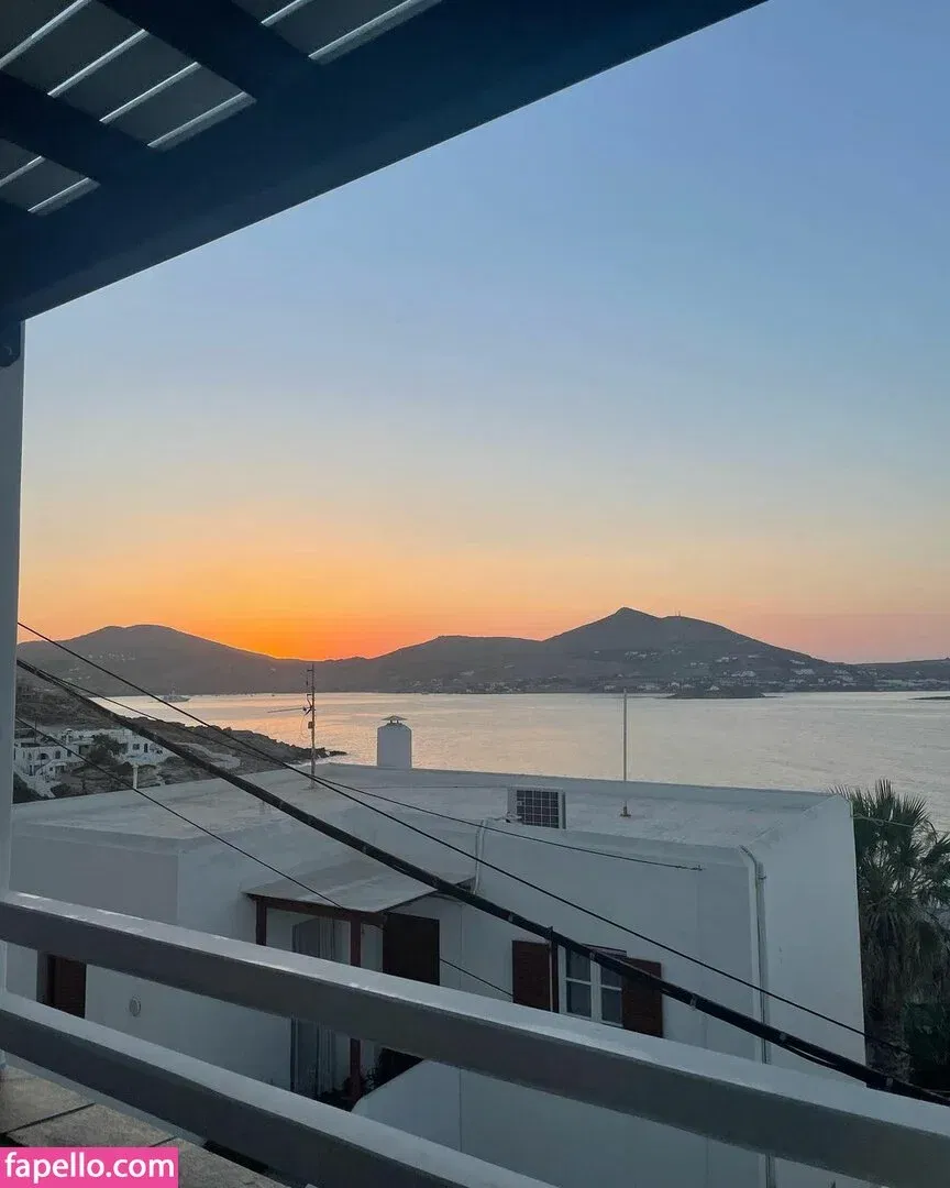 Gabriella Davies Onlyfans Photo Gallery 