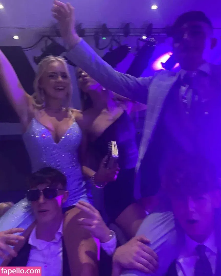 Gabriella Davies Onlyfans Photo Gallery 