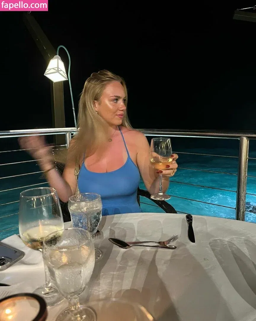 Gabriella Davies Onlyfans Photo Gallery 