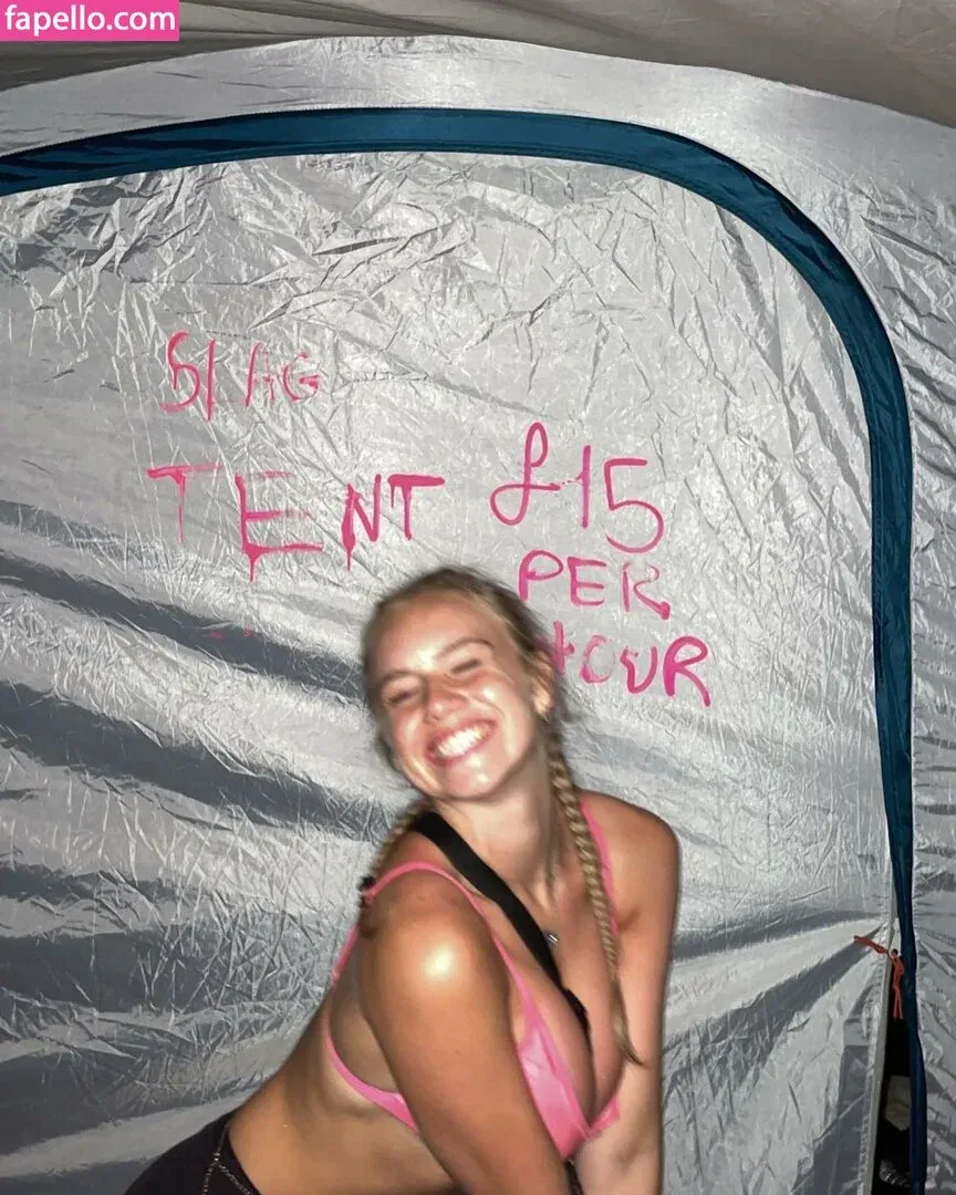 Gabriella Davies Onlyfans Photo Gallery 