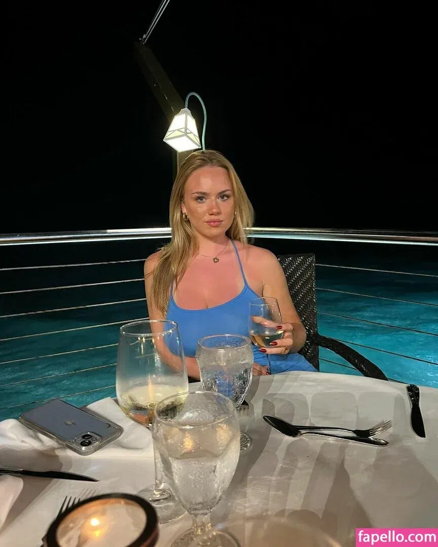 Gabriella Davies Onlyfans Photo Gallery 