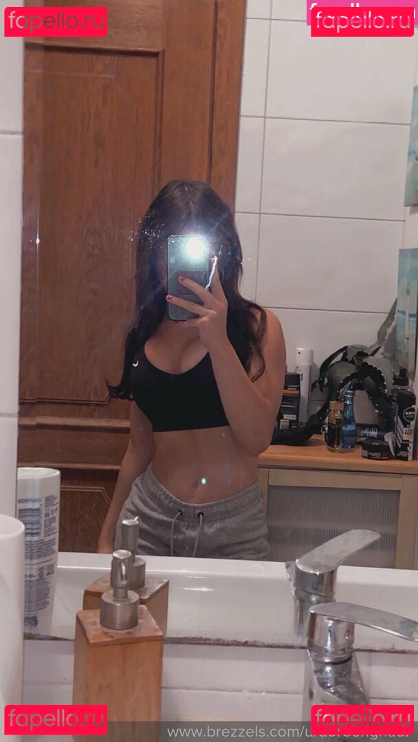 Doreen Gnadi Nude Onlyfans Photo 22