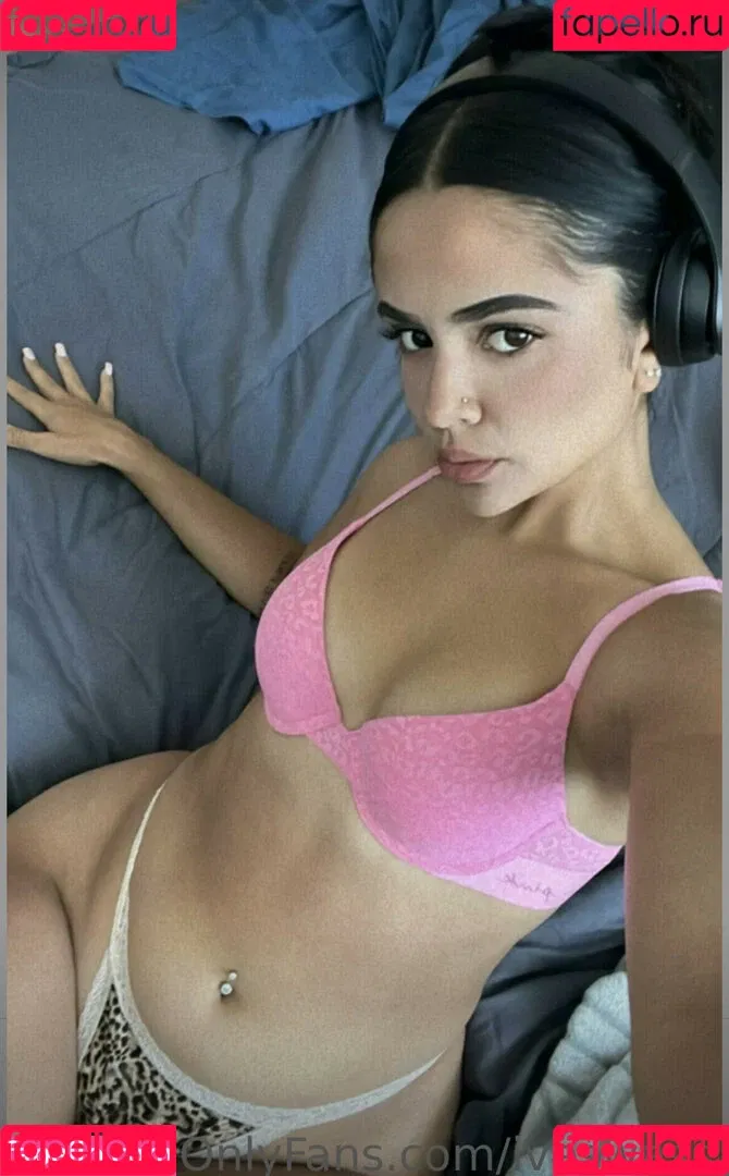 Ivyroz Onlyfans Photo Gallery 