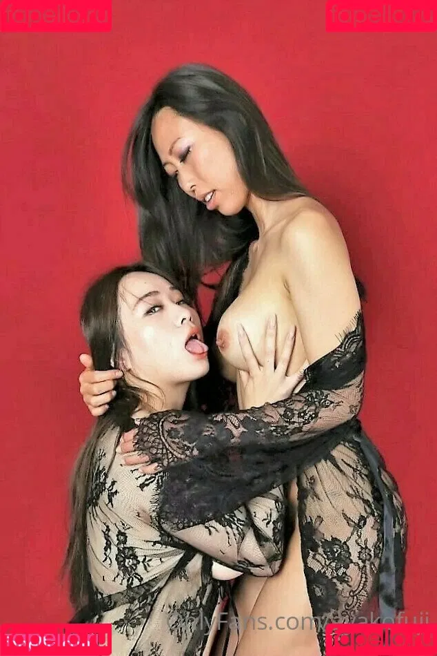 julieling0314 Onlyfans Photo Gallery 