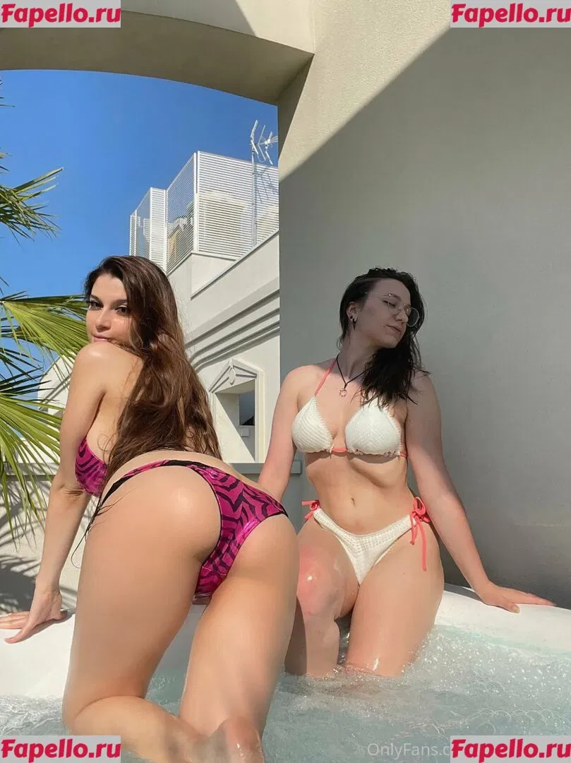 merylsama Onlyfans Photo Gallery 