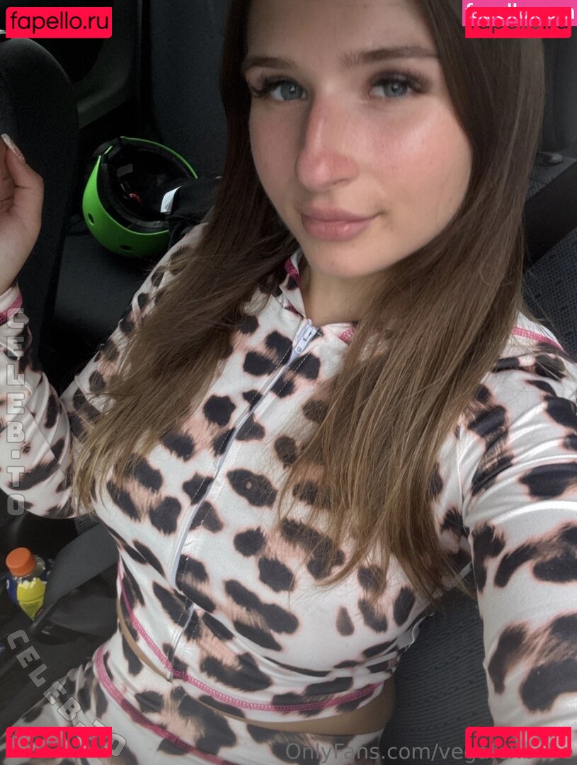 vegafoxbabe Nude Onlyfans Photo 18