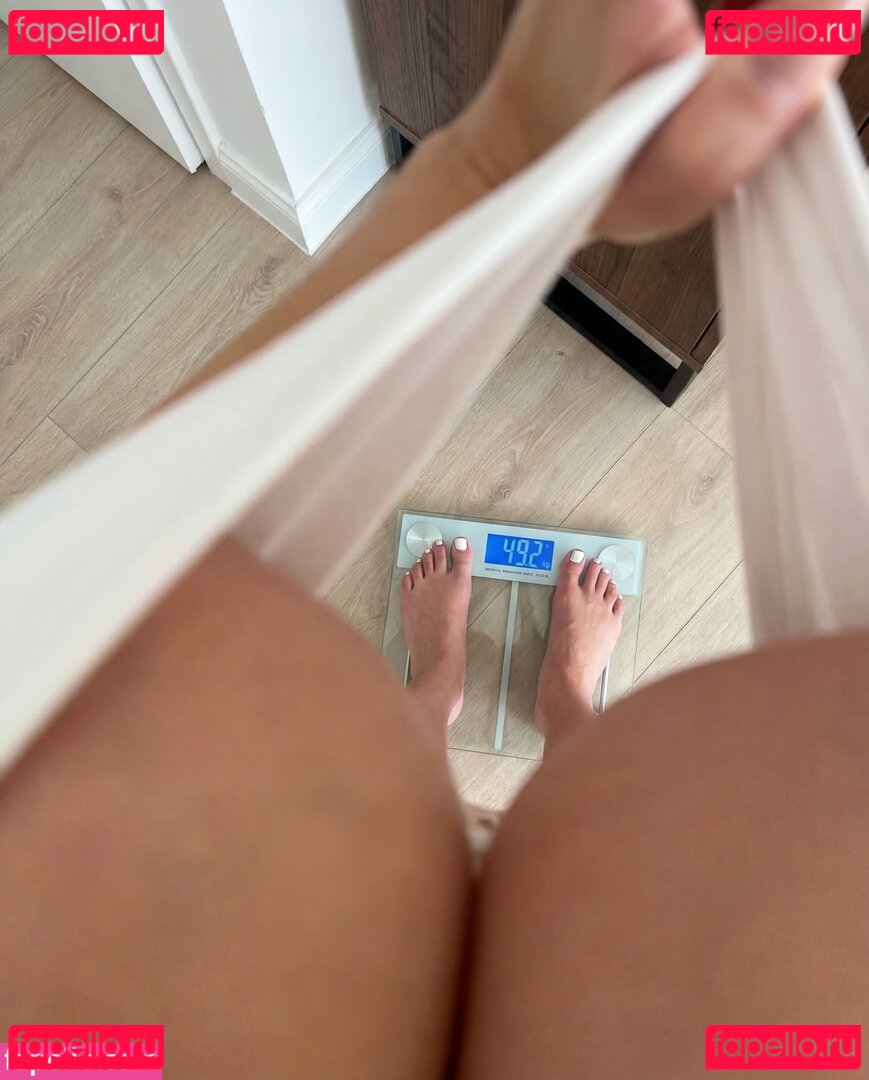 Charline Nude Onlyfans Photo 3