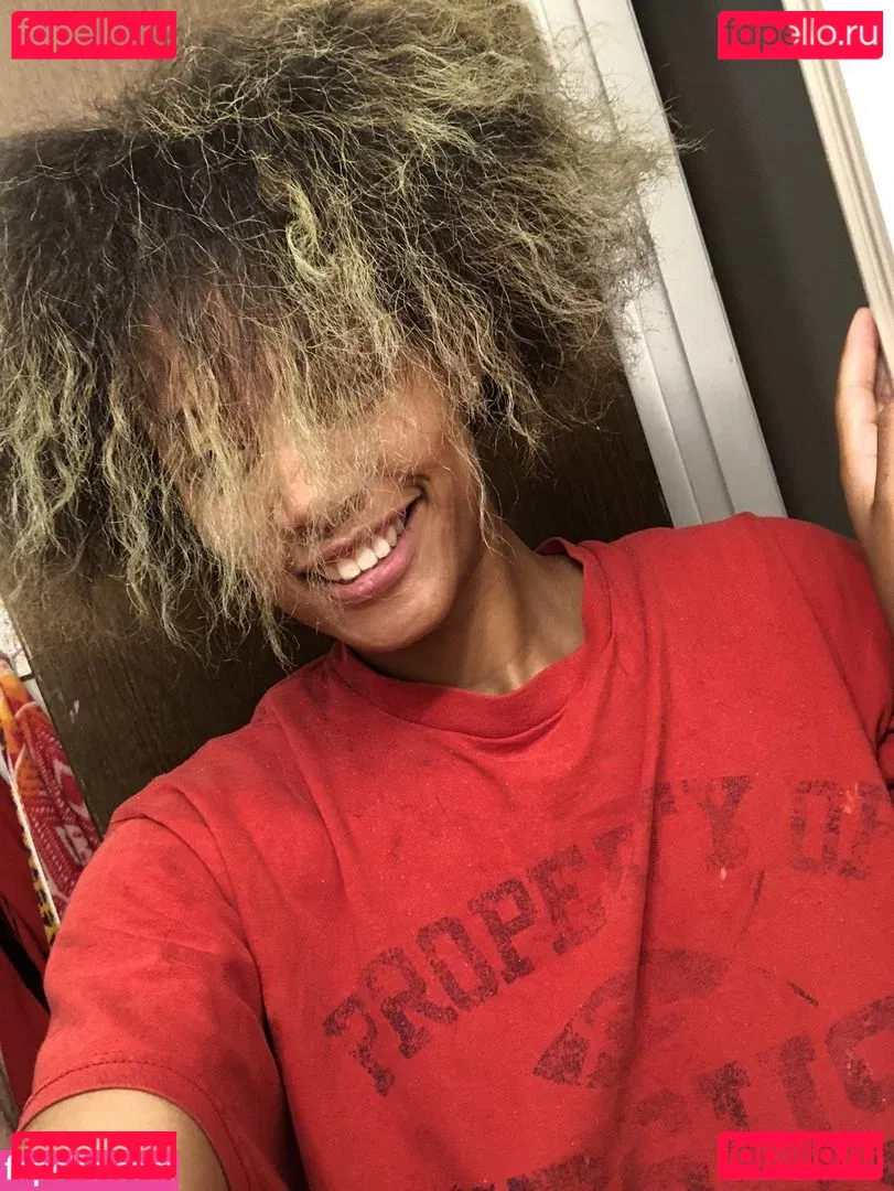 Rarrired Onlyfans Photo Gallery 