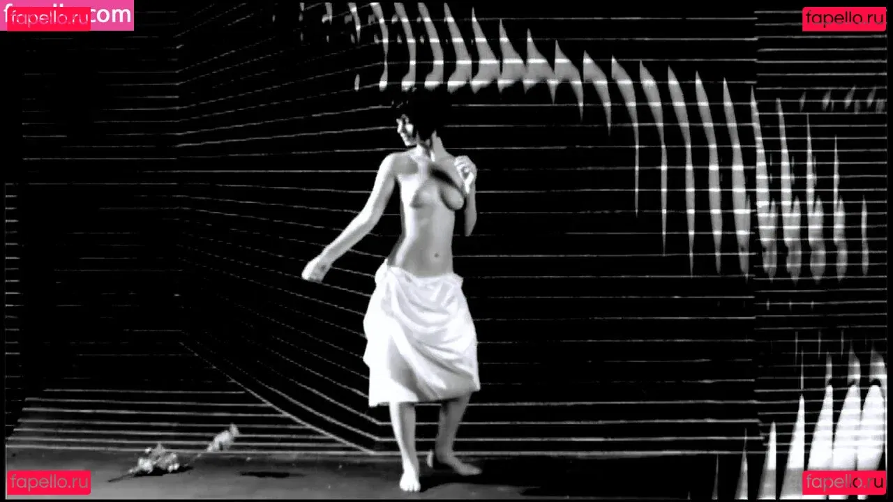 Rosanne Mulholland Onlyfans Photo Gallery 