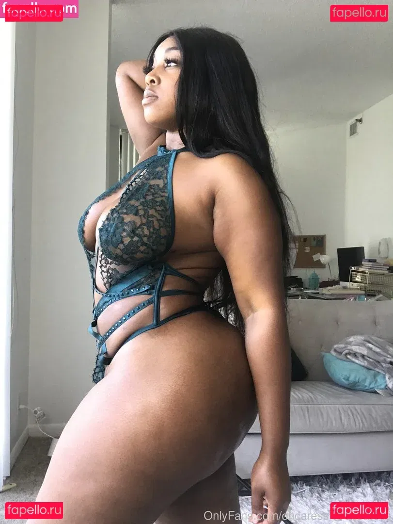 Ohcaress Onlyfans Photo Gallery 
