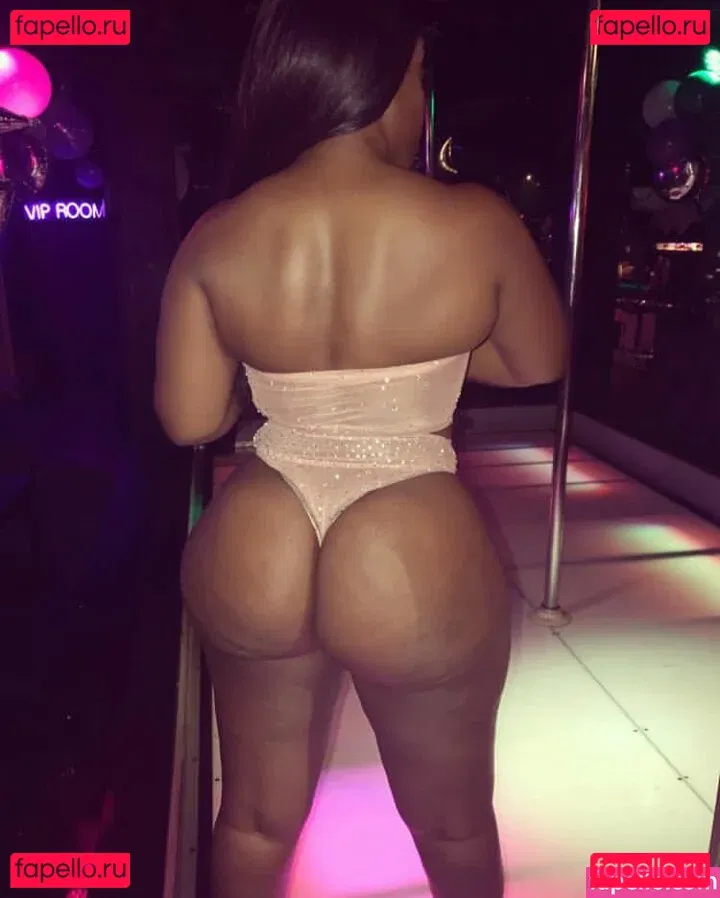 Ohcaress Onlyfans Photo Gallery 