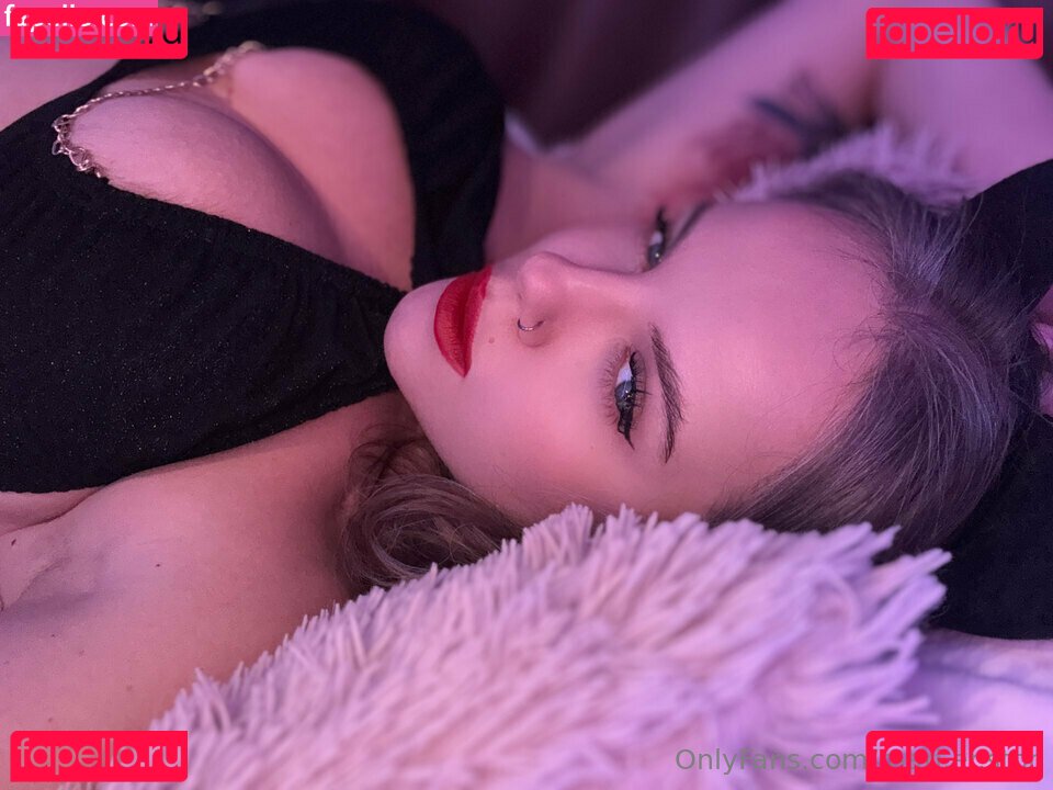Kaczynska Nude Onlyfans Photo 17