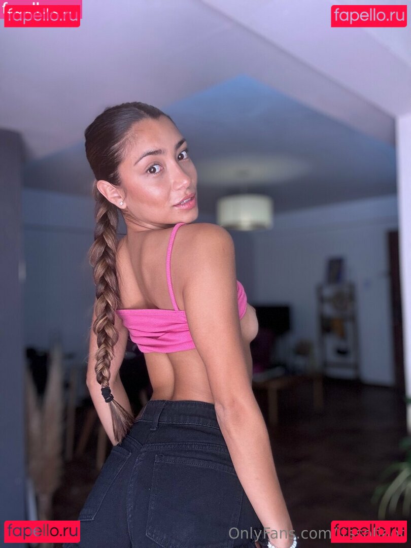 sofiaizaaa Nude Onlyfans Photo 14
