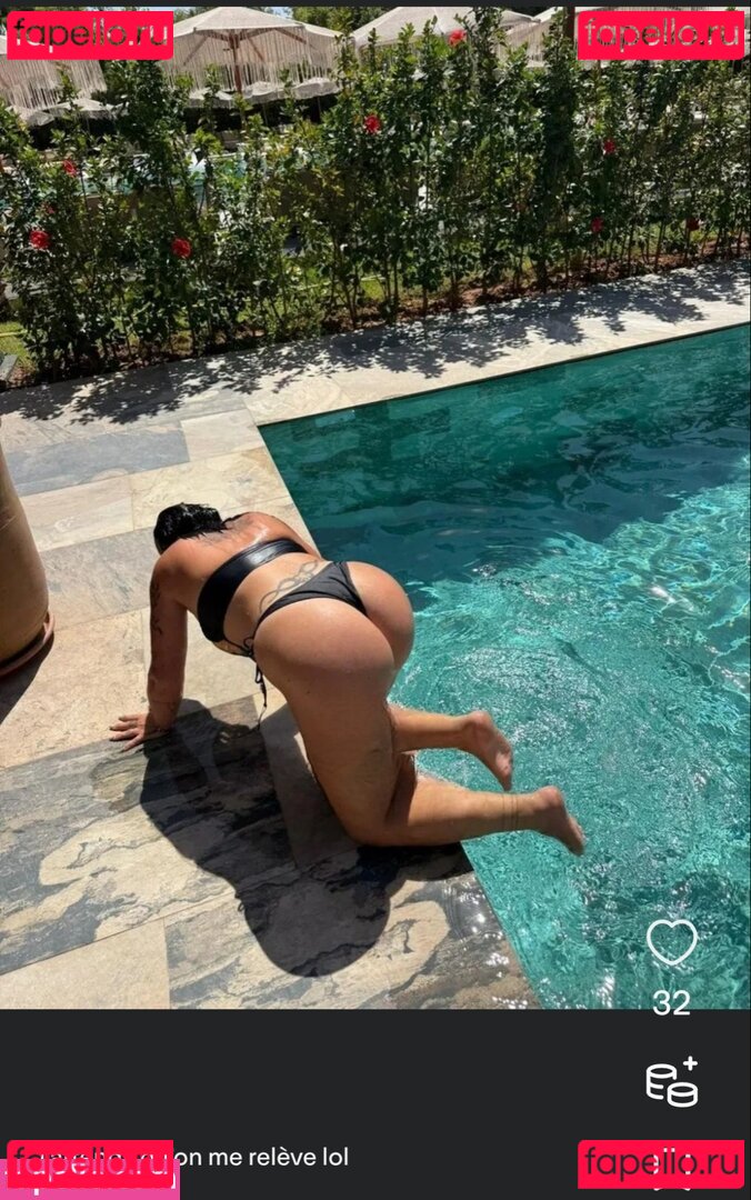 Kelly Helard Nude Onlyfans Photo 22