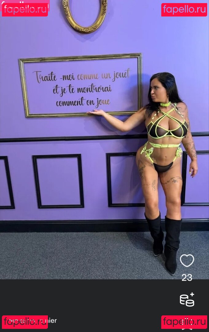 Kelly Helard Nude Onlyfans Photo 18
