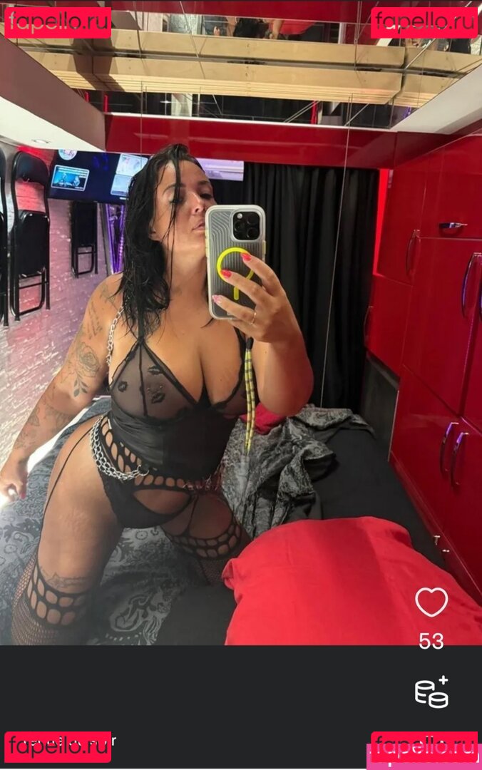 Kelly Helard Nude Onlyfans Photo 17