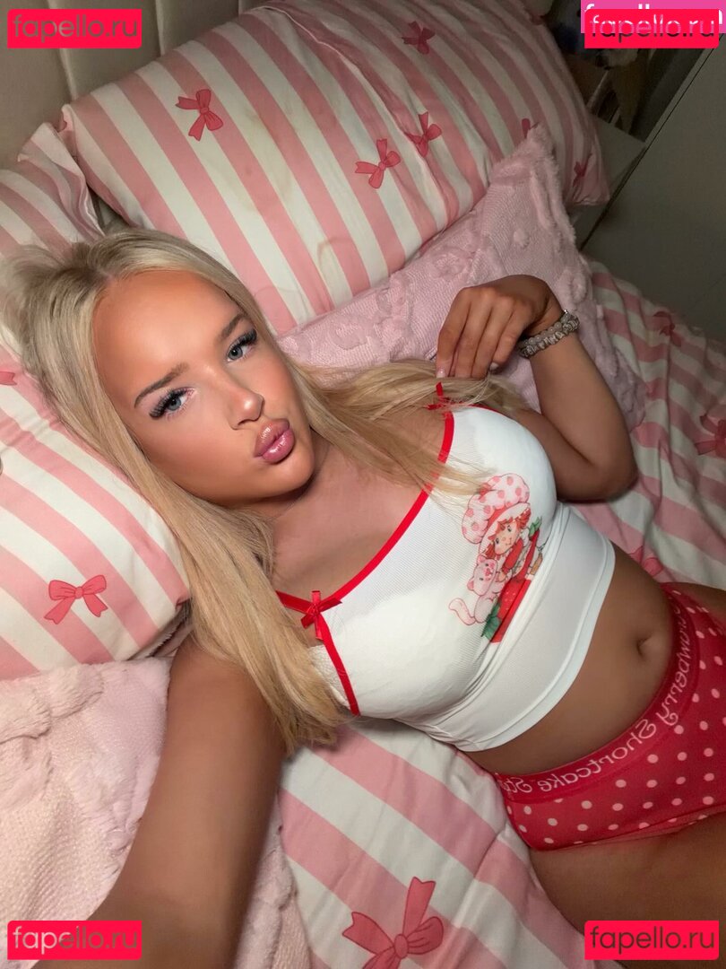 Chlo May Nude Onlyfans Photo 21