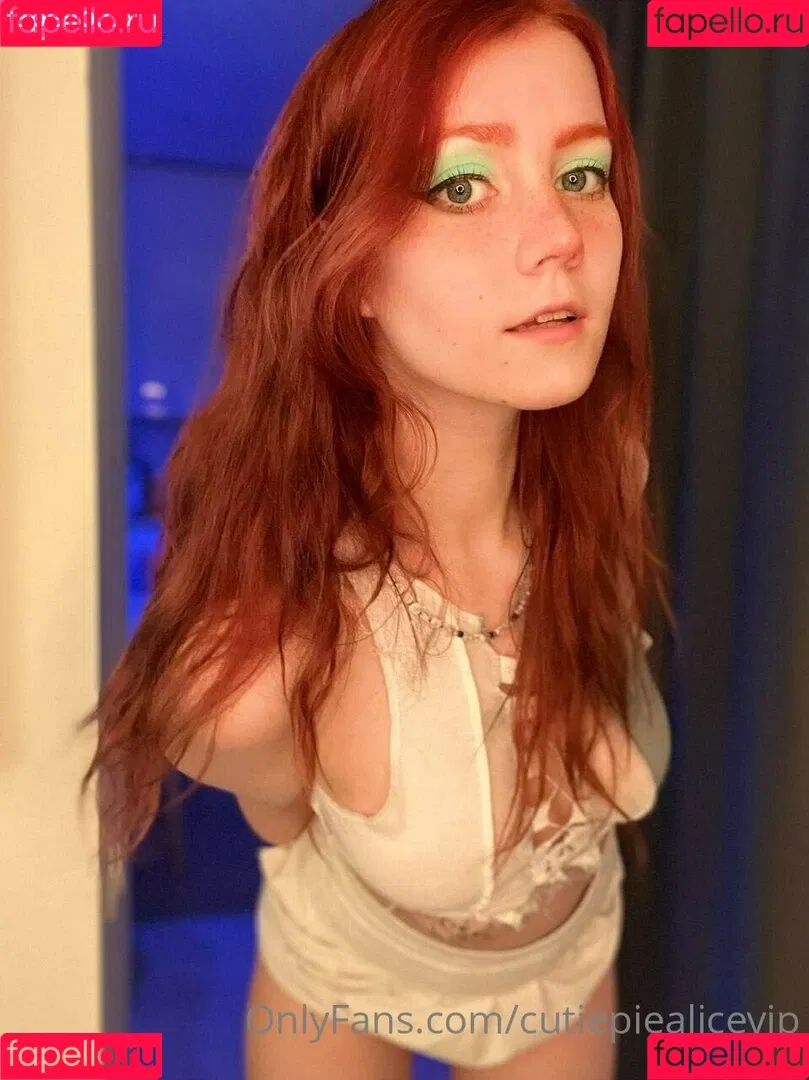 Cutiepie Alice Onlyfans Photo Gallery 