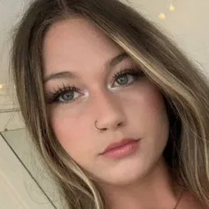 Kbbaby Onlyfans Photo Gallery 