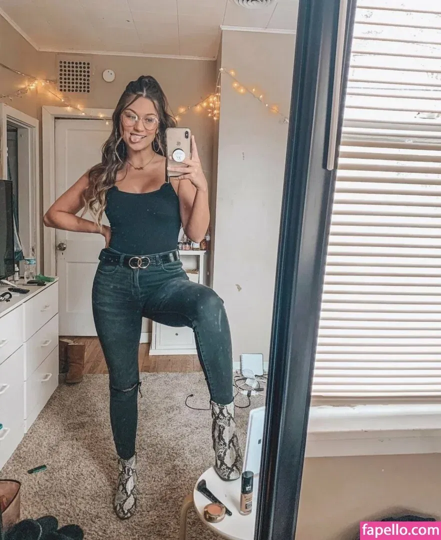 Kbbaby Onlyfans Photo Gallery 