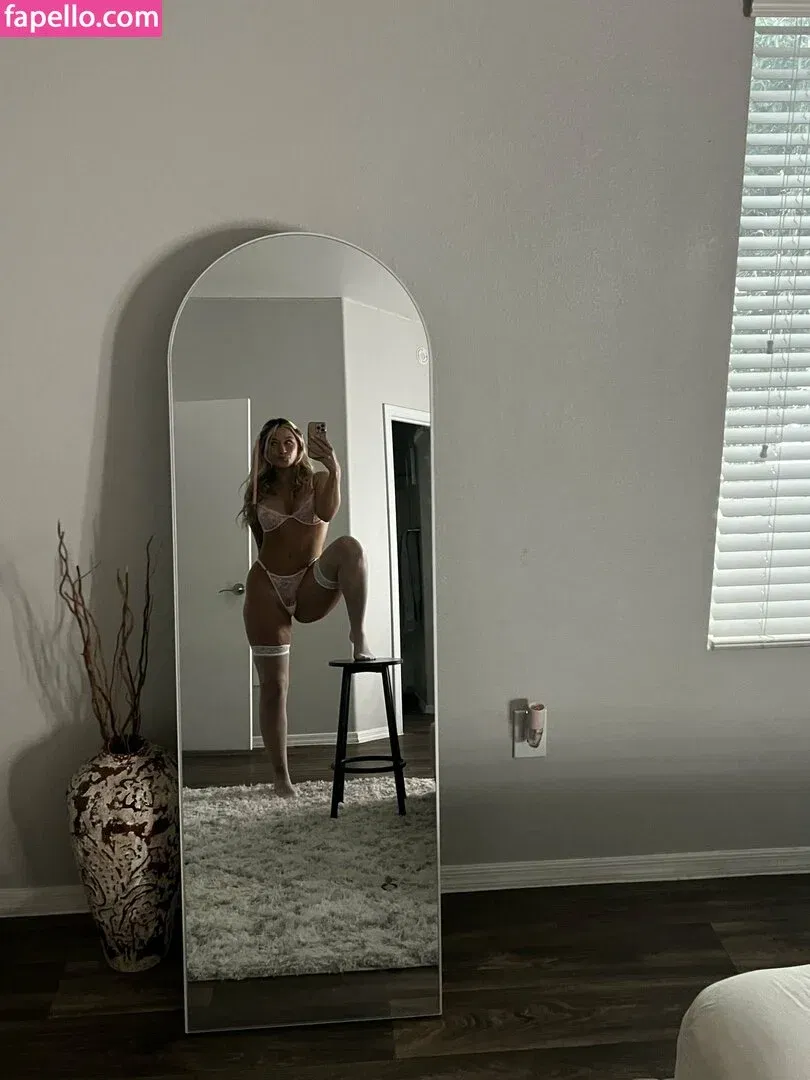 Kbbaby Onlyfans Photo Gallery 