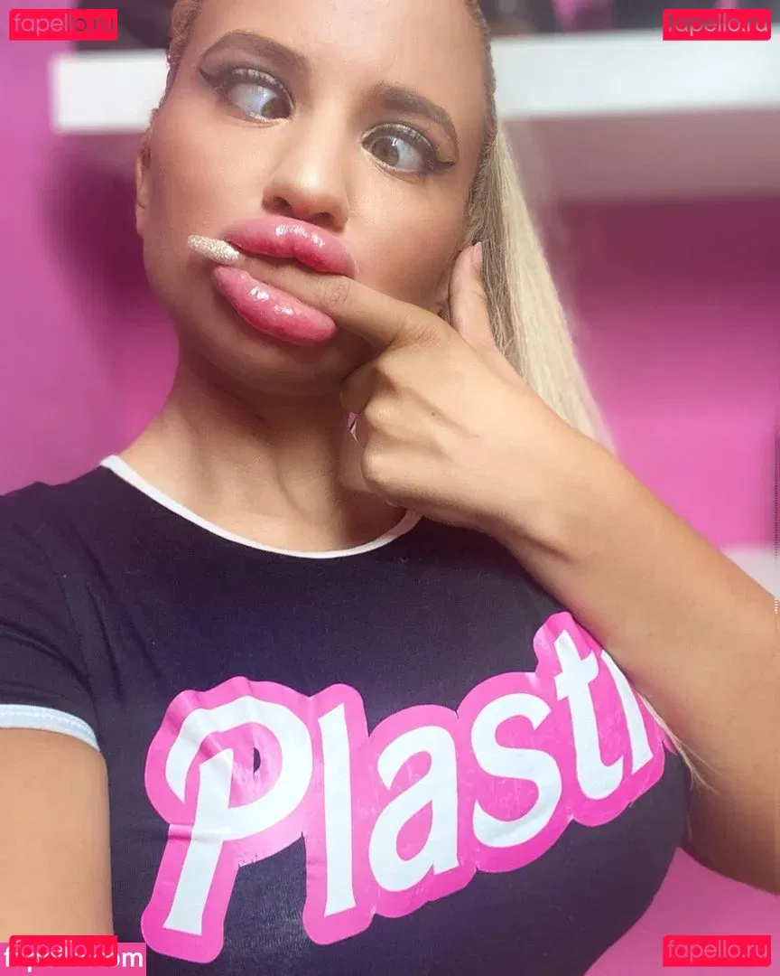 Jessie D Onlyfans Photo Gallery 