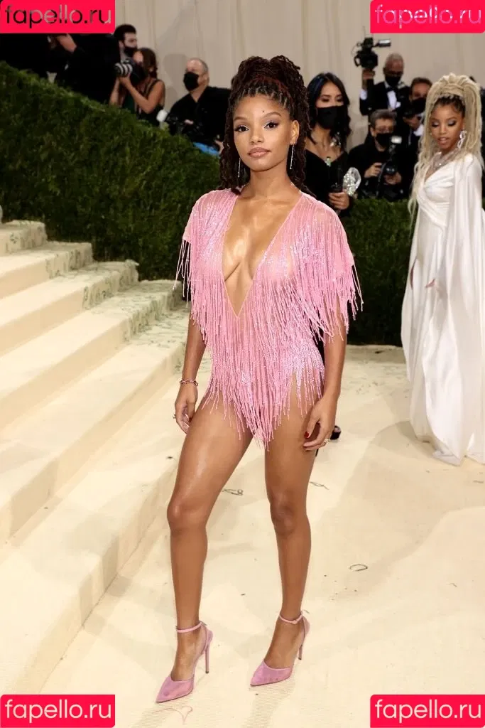 Halle Bailey Onlyfans Photo Gallery 