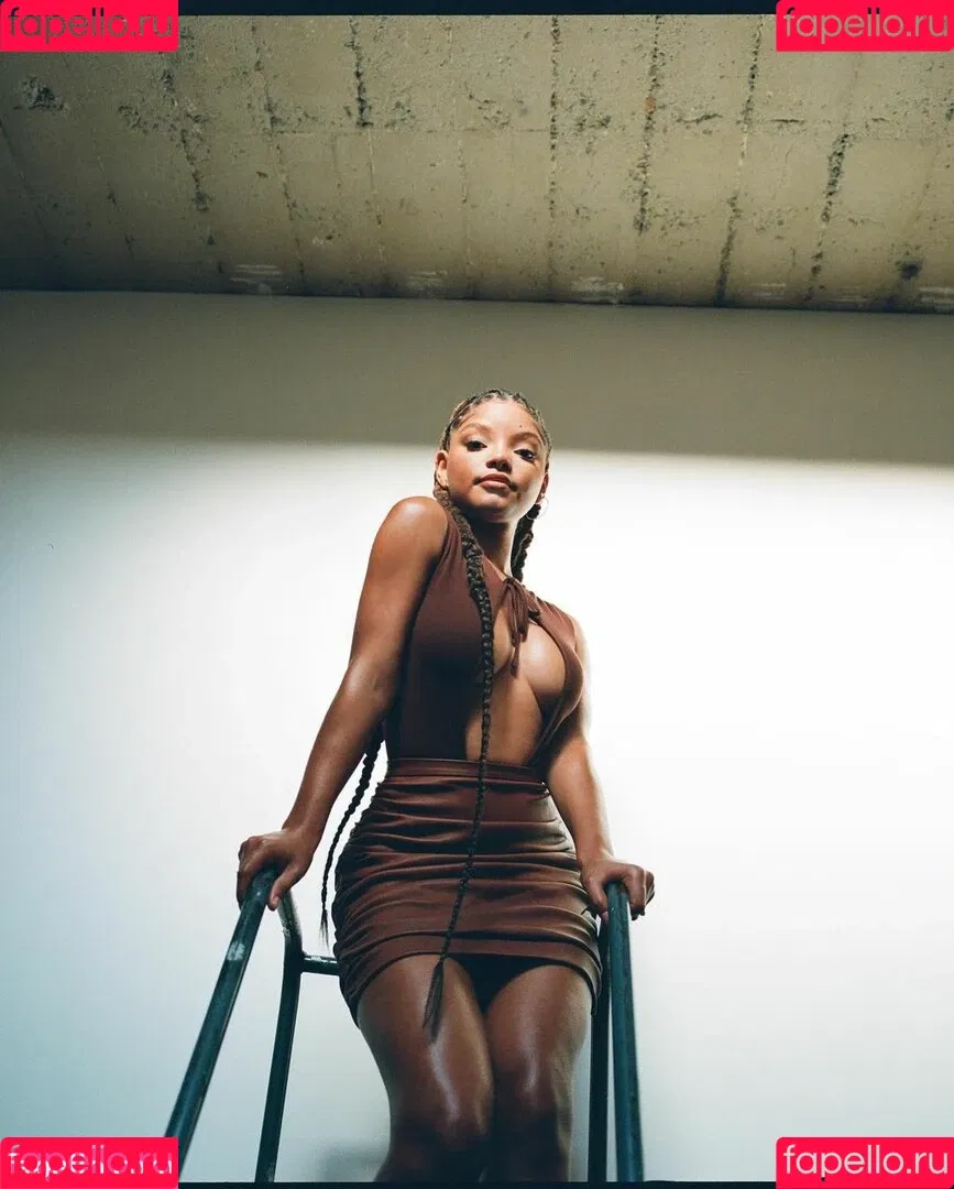 Halle Bailey Onlyfans Photo Gallery 