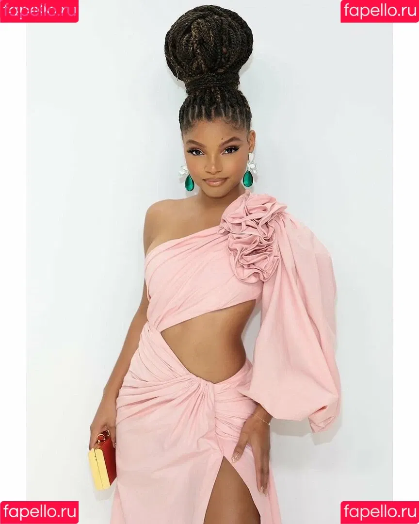 Halle Bailey Onlyfans Photo Gallery 