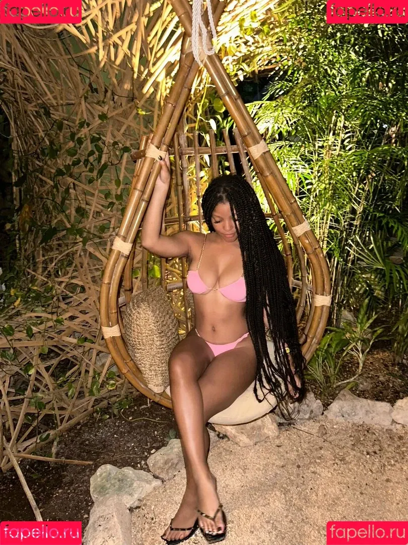 Halle Bailey Onlyfans Photo Gallery 