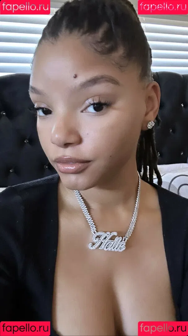 Halle Bailey Onlyfans Photo Gallery 